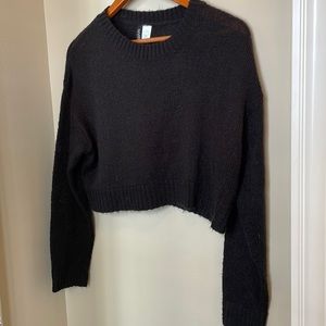 Black crop H&M Sweater